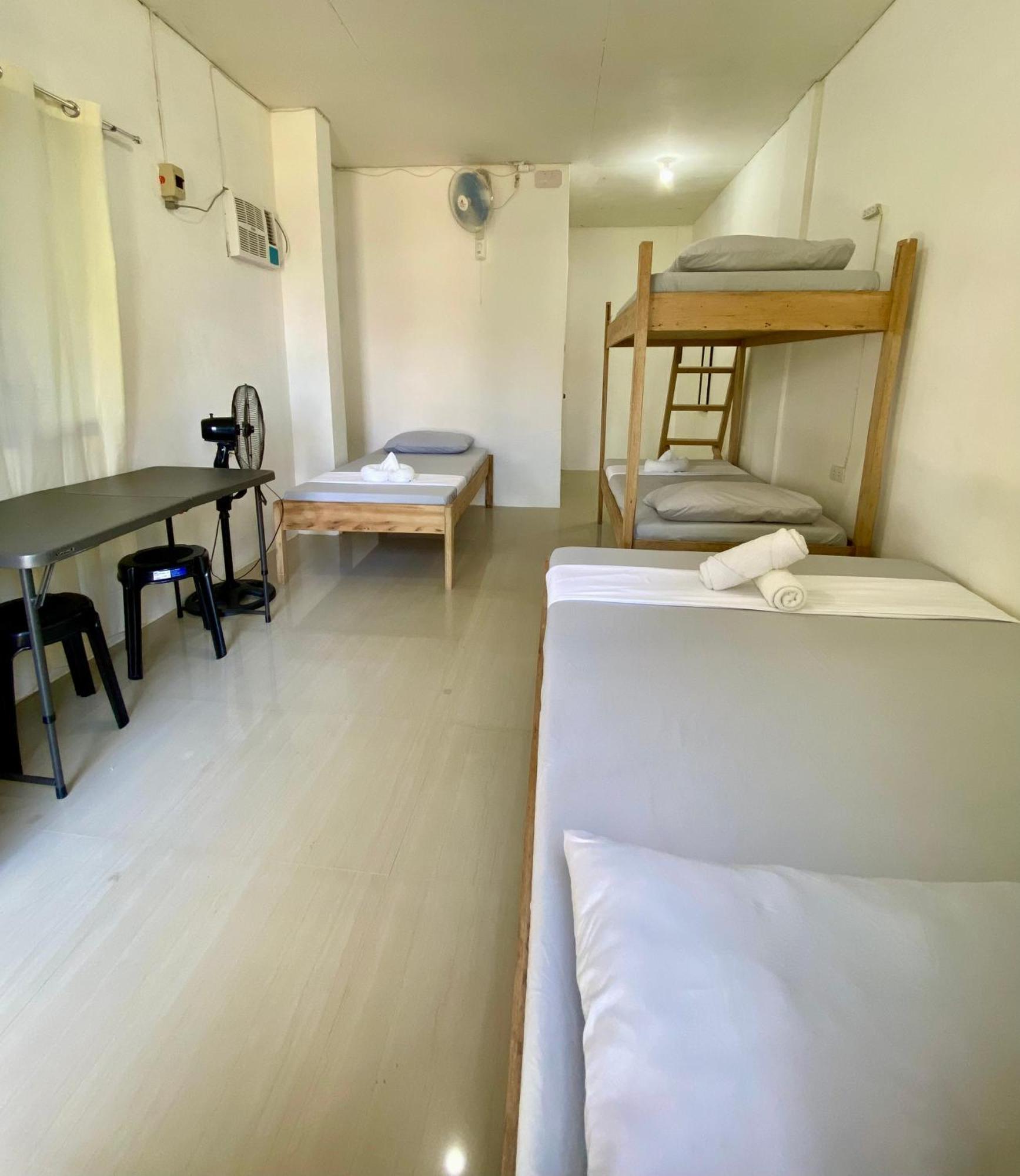 Reddot Guest House General Luna  Esterno foto