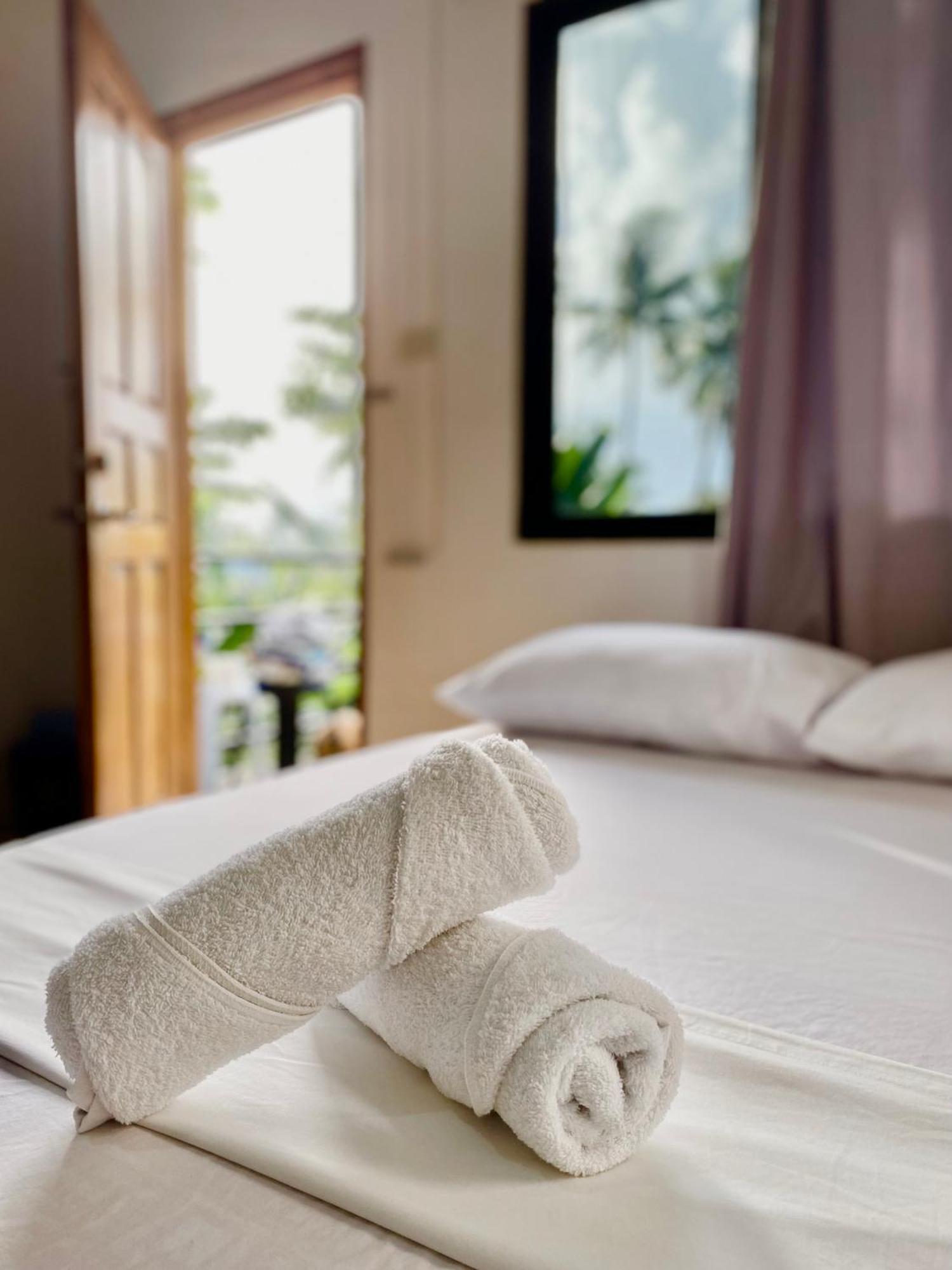 Reddot Guest House General Luna  Esterno foto
