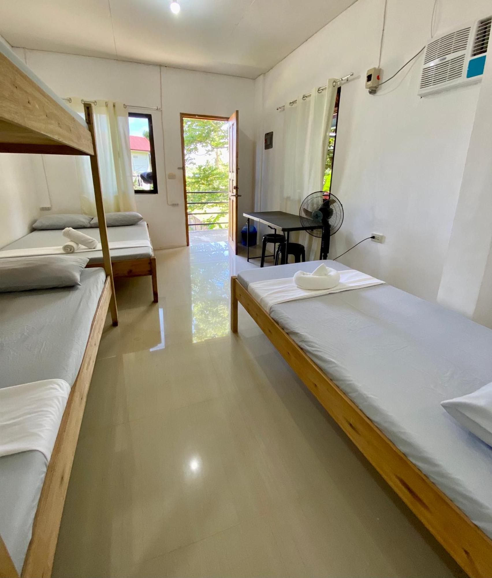 Reddot Guest House General Luna  Esterno foto