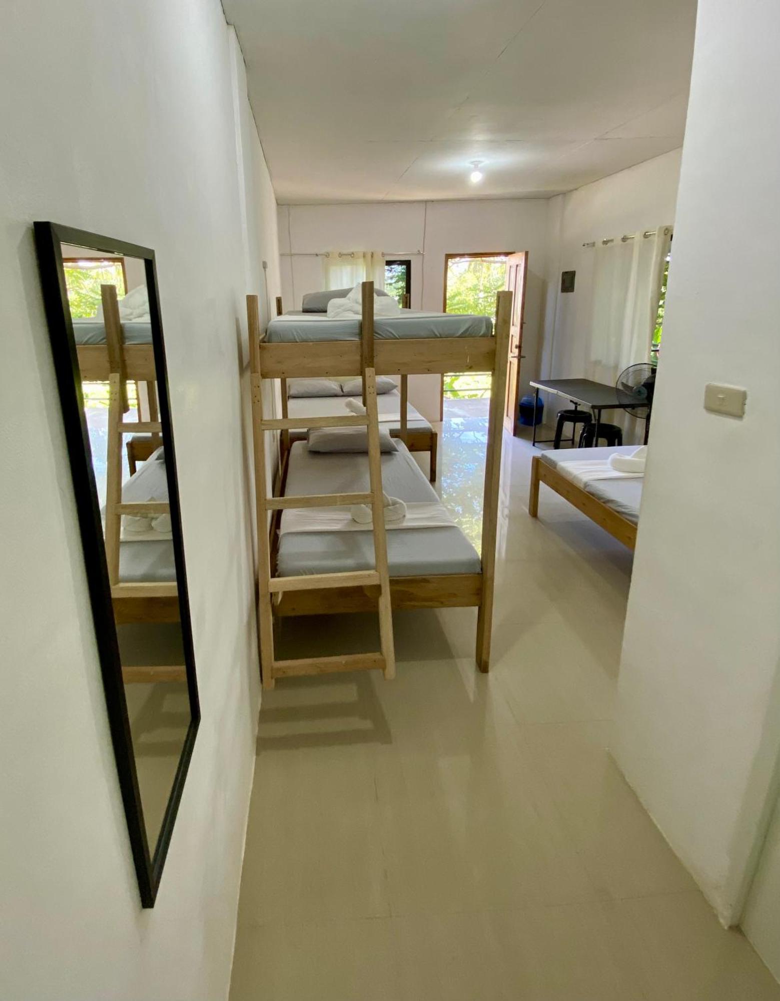 Reddot Guest House General Luna  Esterno foto